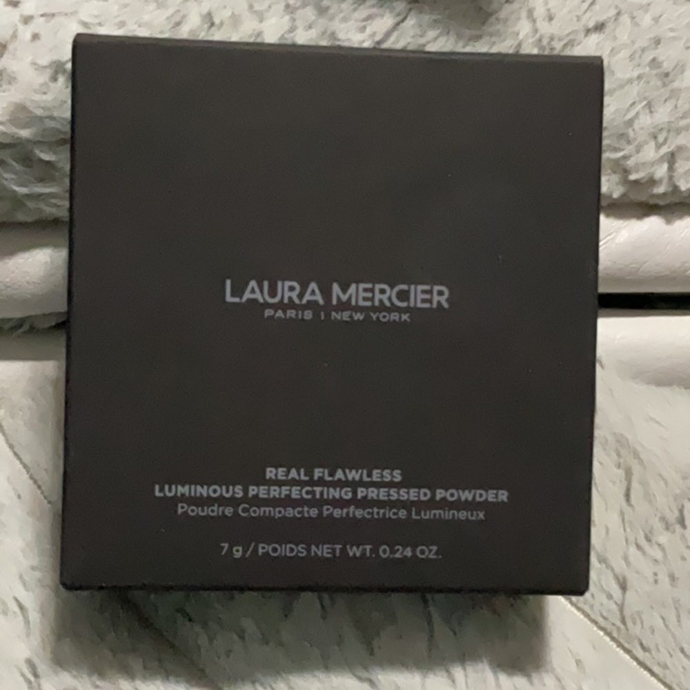 Laura Mercier New York Translucent Honey
